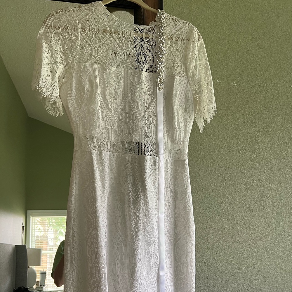 Elegant White Lace Dress-Bridal